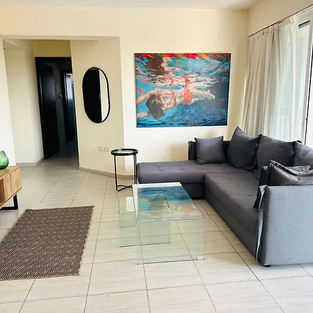 Daire Serene Getaway Near Protaras *