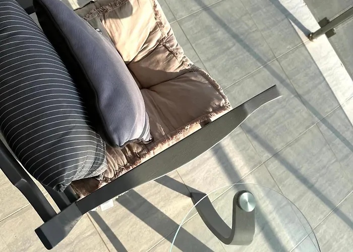 Serene Getaway Near Protaras * 파라림니